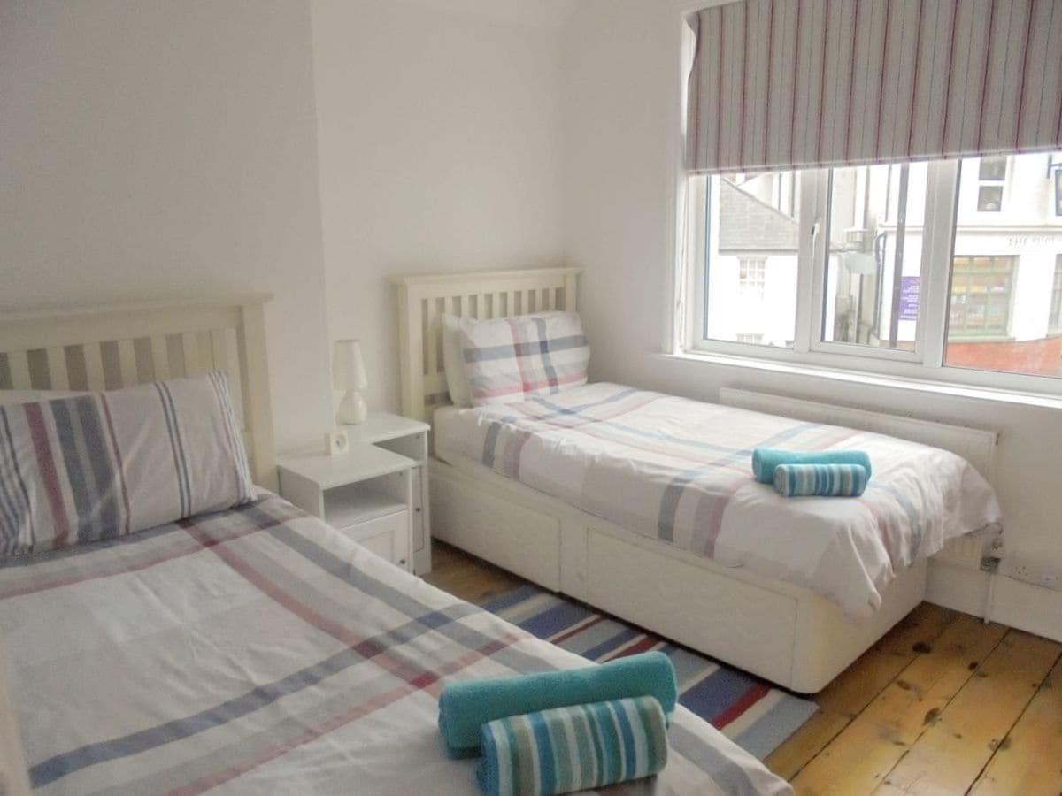 Downs Gate Cottage Истбурн Экстерьер фото